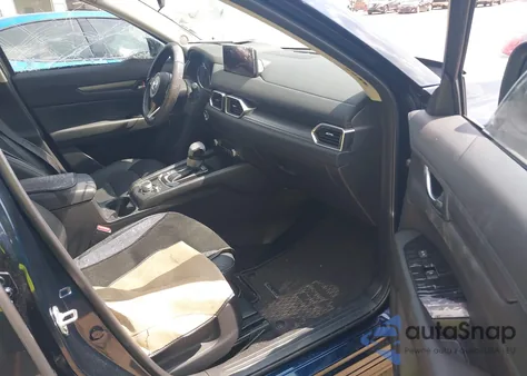 2024 Mazda Cx-5 2.5 S Select z USA, uszkodzony, nr VIN JM3KFBBM6R0363815